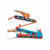 Игровой набор Hot Wheels Грузовик-транспортер "Супергонки" (GVG37) - Image 4