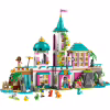 Конструктор LEGO Disney Замок принцеси та королівські улюбленці (43267) - Image 2