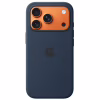 Чохол до мобільного телефона Apple iPhone 17 Pro Silicone with MagSafe Midnight Model A3559 (MGFH4ZM/A) - Image 4