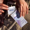 Презервативи Durex Invisible Extra Lube ультратонкі з додатковою змазкою 12 шт. (5052197057089) - Image 5
