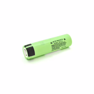 Акумулятор 18650 3300mAh, Li-Ion, Flat Top, 10A, 4.2/3.6/2.5V, green Panasonic (NCR18650GA / 26914)