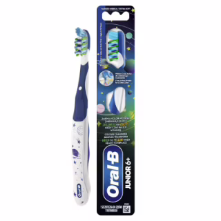 Детская зубная щетка Oral-B Junior 6-12 років М'якої жорсткості 1 шт (8700216749466)