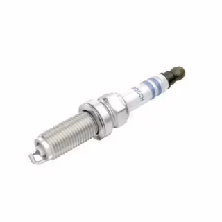 Свеча зажигания Bosch 0 242 135 556