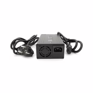 Сетевое зарядное устройство для АКБ Voltronic LiFePO4 24V(29.2V), 8S, 10A (YT-2410-8S-C13)