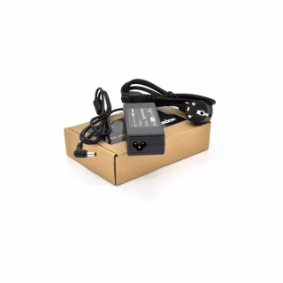 Блок питания к ноутбуку Merlion TOSHIBA 90W 19V 4.74A, 5.5*2.5 (01785 / LTO90/19-5.5*2.5)