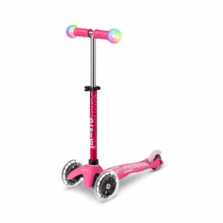 Самокат Micro Mini Deluxe Magic Pink LED (MMD130)